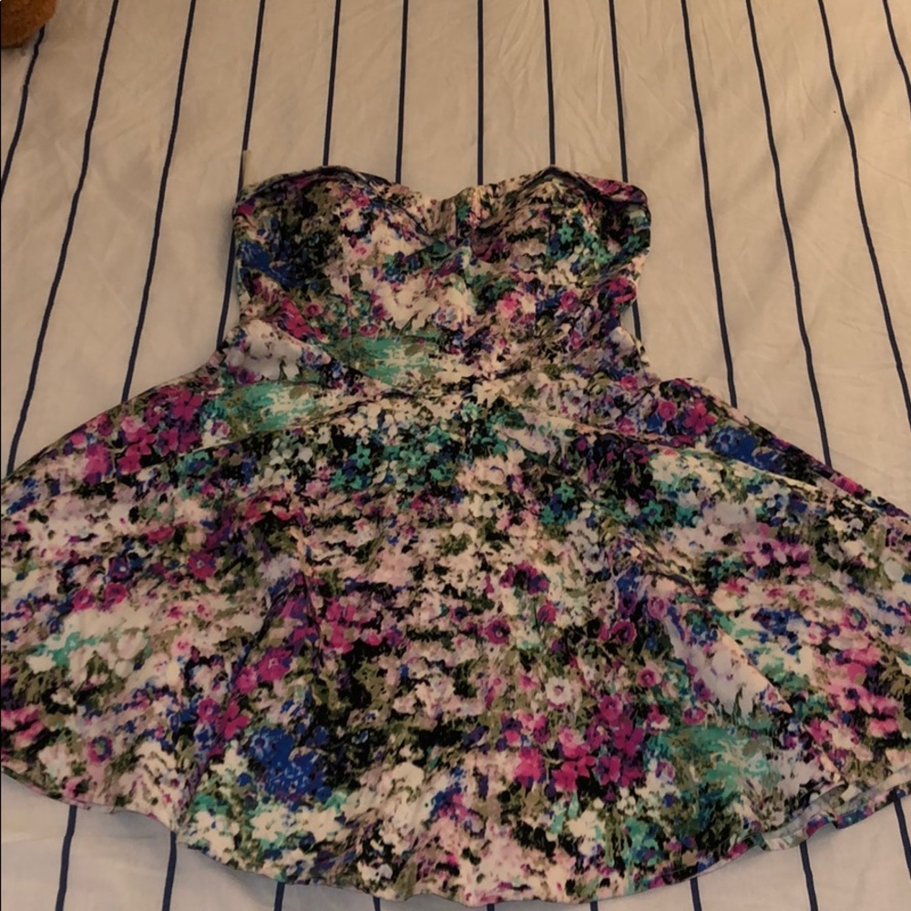 Strapless flower dress